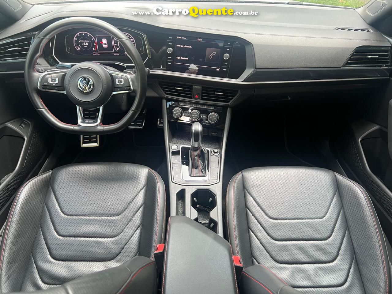 VOLKSWAGEN   JETTA GLI 350 TSI 2.0 16V 4P AUT.   BRANCO 2019 2.0 GASOLINA - Loja