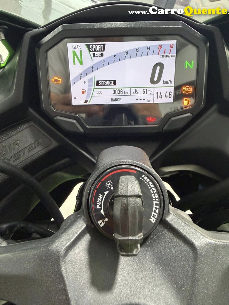 KAWASAKI   ZX-4R   VERDE 2024 400 GASOLINA - Loja