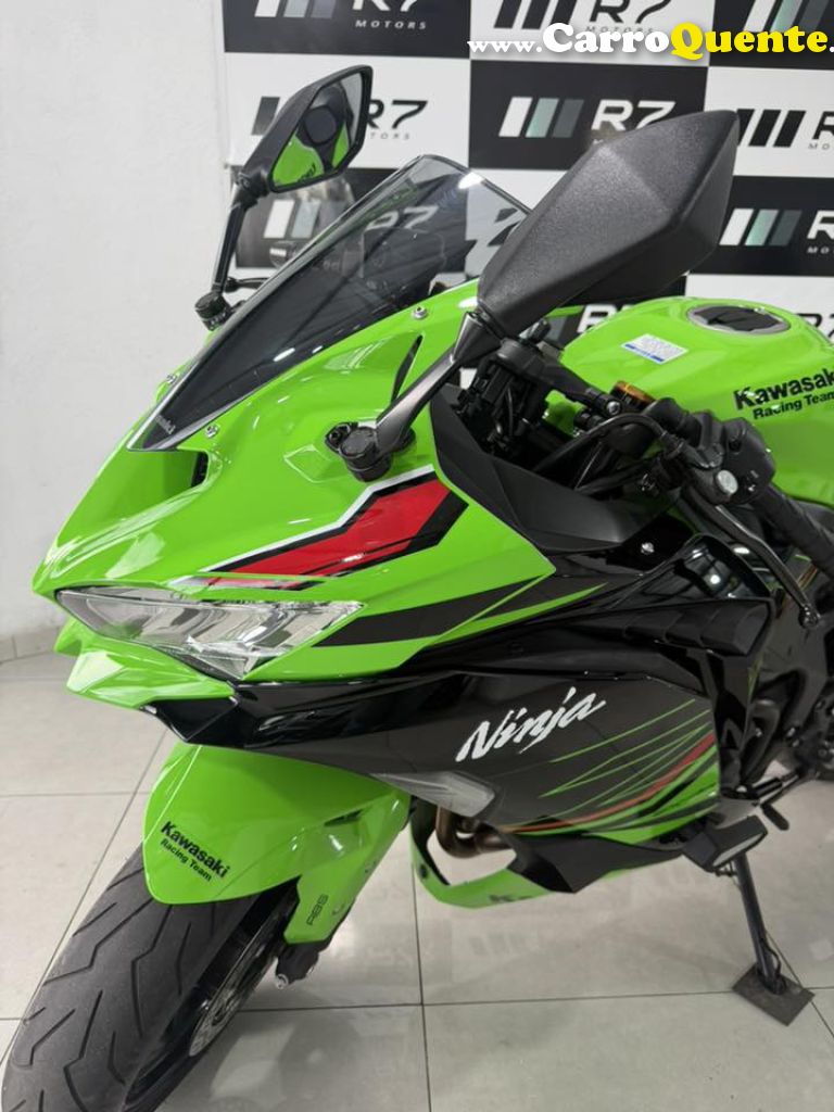 KAWASAKI   ZX-4R   VERDE 2024 400 GASOLINA - Loja