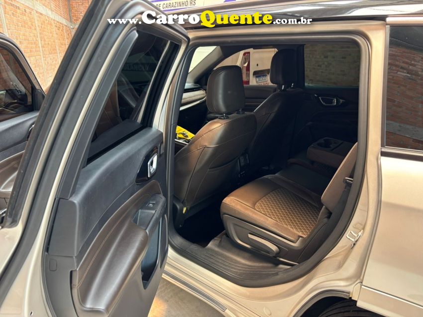 JEEP COMMANDER 1.3 T270 TURBO FLEX OVERLAND AT6 - Loja