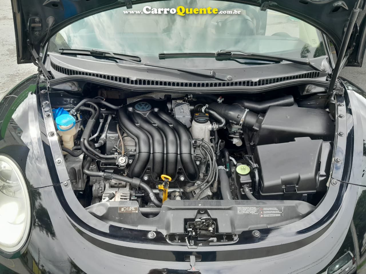 VOLKSWAGEN   NEW BEETLE 2.0 MI MEC.AUT.   PRETO 2010 2.0 GASOLINA - Loja