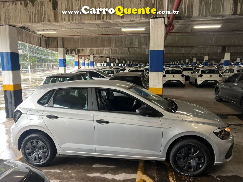 Volkswagen POLO 1.0 MPI TRACK MANUAL - Loja