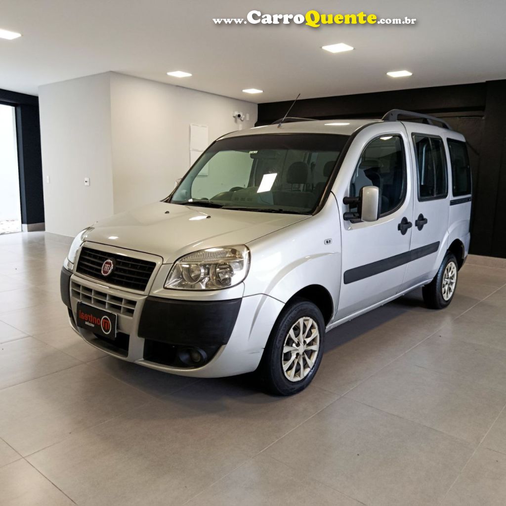 FIAT   DOBLO ESSENCE 1.8 FLEX 16V 5P   PRATA 2014 1.8 FLEX - Loja