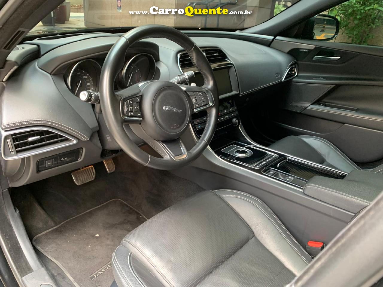 JAGUAR   2.0 16V INGENIUM P250 GASOLINA R-SPORT 4P AUTOMÁTICO   PRETO 2019 2.0 GASOLINA - Loja