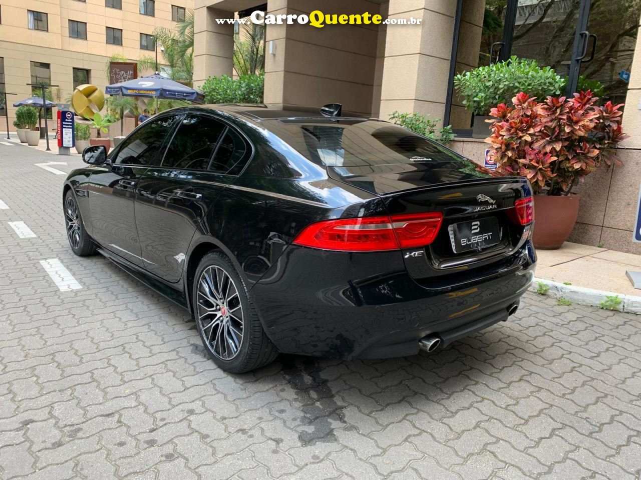 JAGUAR   2.0 16V INGENIUM P250 GASOLINA R-SPORT 4P AUTOMÁTICO   PRETO 2019 2.0 GASOLINA - Loja
