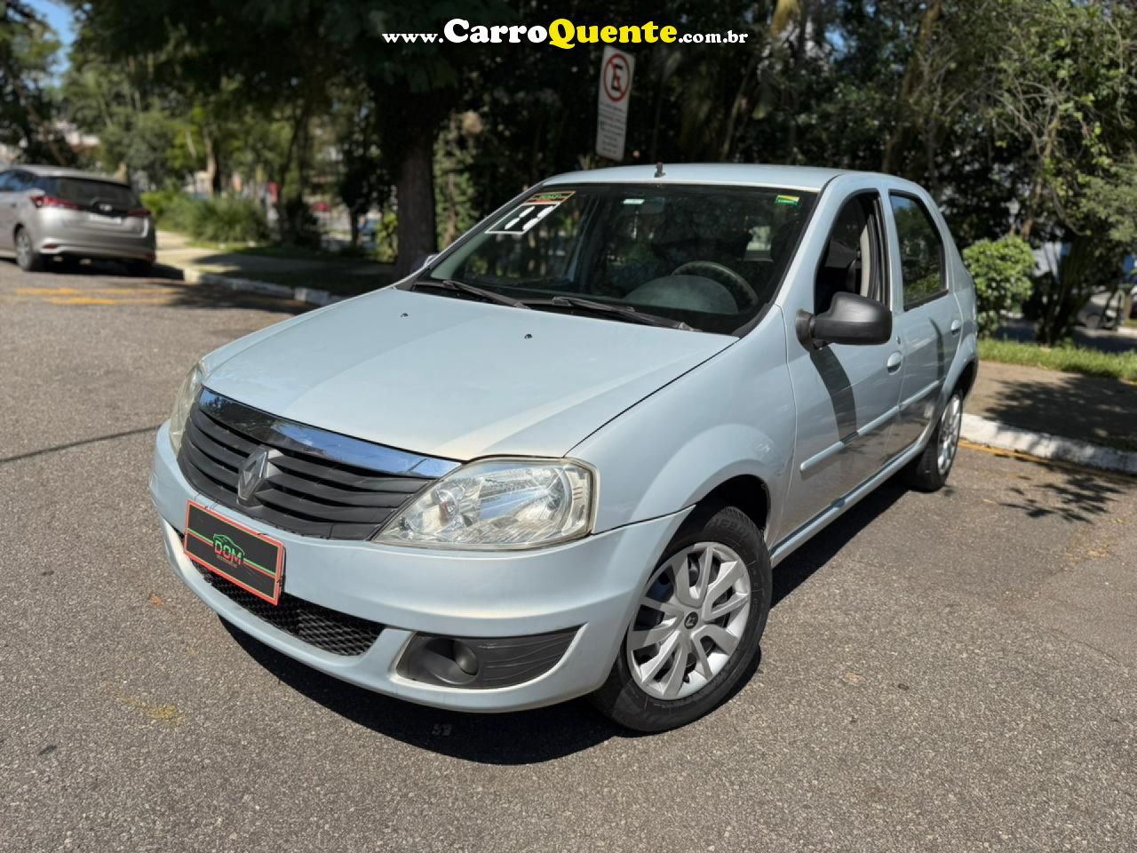 RENAULT   LOGAN EXPRESSION HI-FLEX 1.6 8V 4P   PRATA 2011 1.6 GASOLINA - Loja