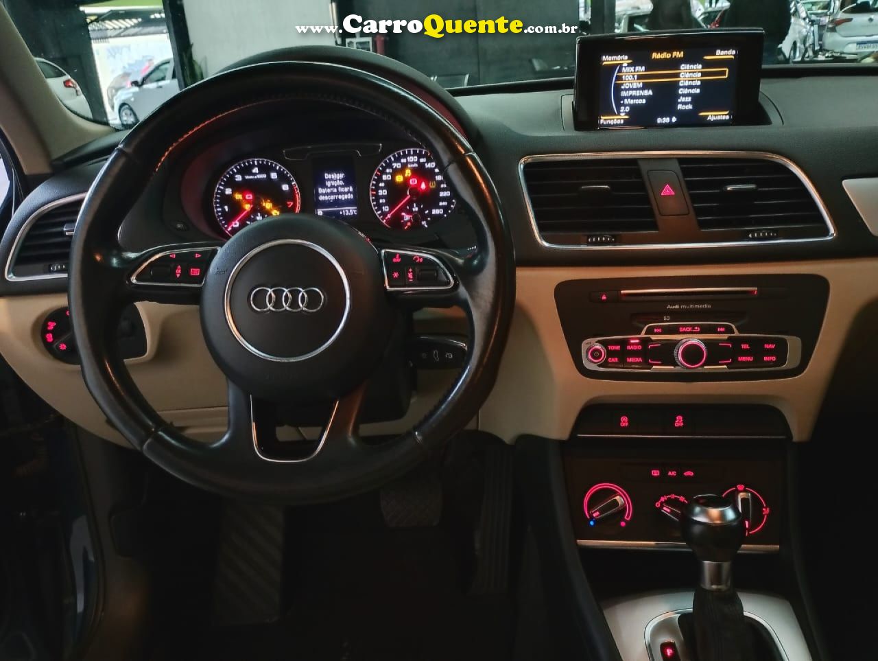 AUDI   Q3 1.4 TFSITFSI FLEX S-TRONIC 5P   AZUL 2017 1.4 FLEX - Loja