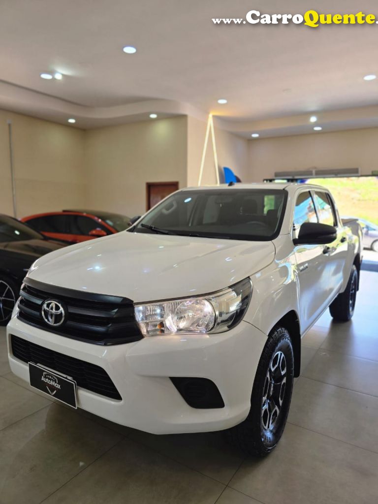 TOYOTA   HILUX CD 4X4 2.8 DIESEL MEC.   BRANCO 2018 2.8 DIESEL - Loja