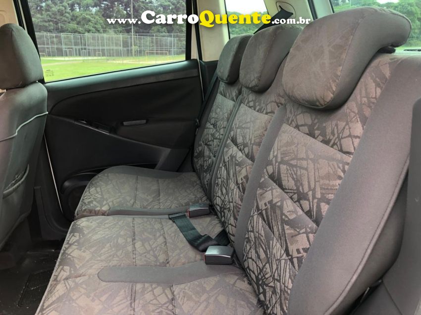 Fiat IDEA 1.8 MPI ADVENTURE LOCKER 8V FLEX 4P MANUAL - Loja