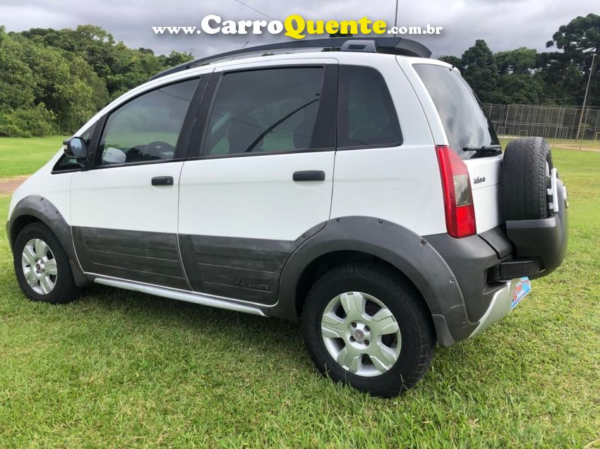 Fiat IDEA 1.8 MPI ADVENTURE LOCKER 8V FLEX 4P MANUAL - Loja