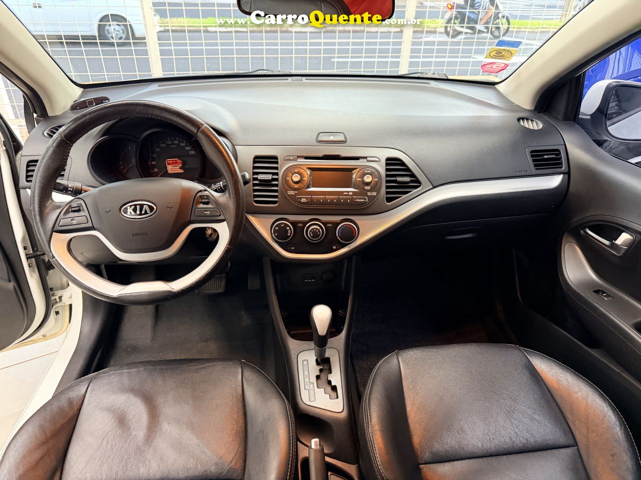 KIA   PICANTO EX 1.11.0 1.0 FLEX AUT.   BRANCO 2012 1.0 FLEX - Loja