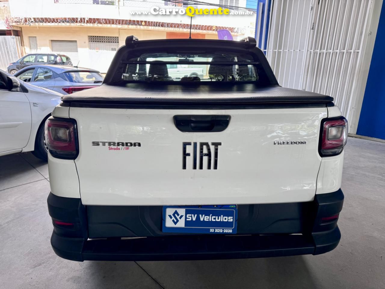 FIAT   STRADA FREEDM CABINE DUPLA   BRANCO 2024 1.4 GASOLINA - Loja