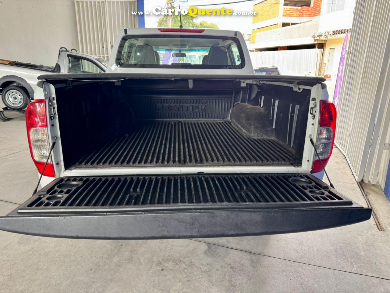NISSAN   FRONTIER XE X4 CD   BRANCO 2019 2.0 DIESEL - Loja