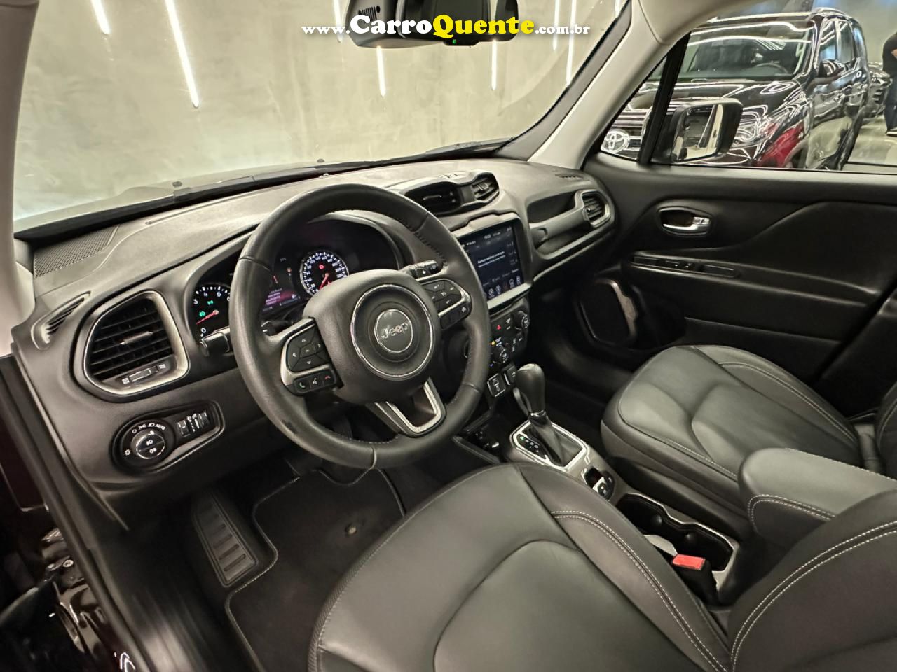 JEEP   JEEP RENEGADE LIMITED AT   MARROM 2021 1.8 FLEX - Loja