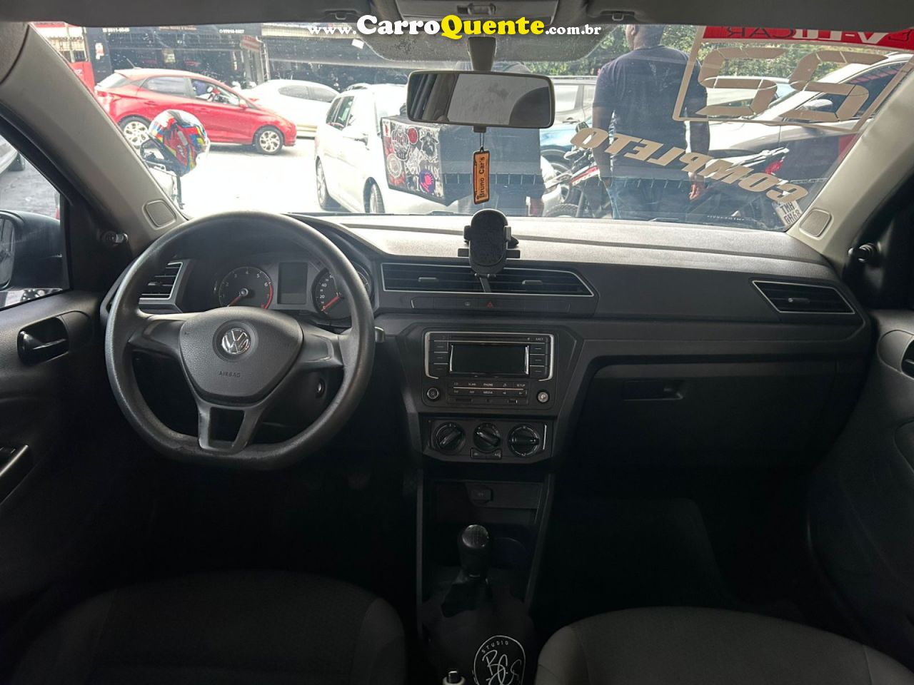 VOLKSWAGEN   VOYAGE 1.0 FLEX 12V 4P   PRETO 2022 1.0 FLEX - Loja