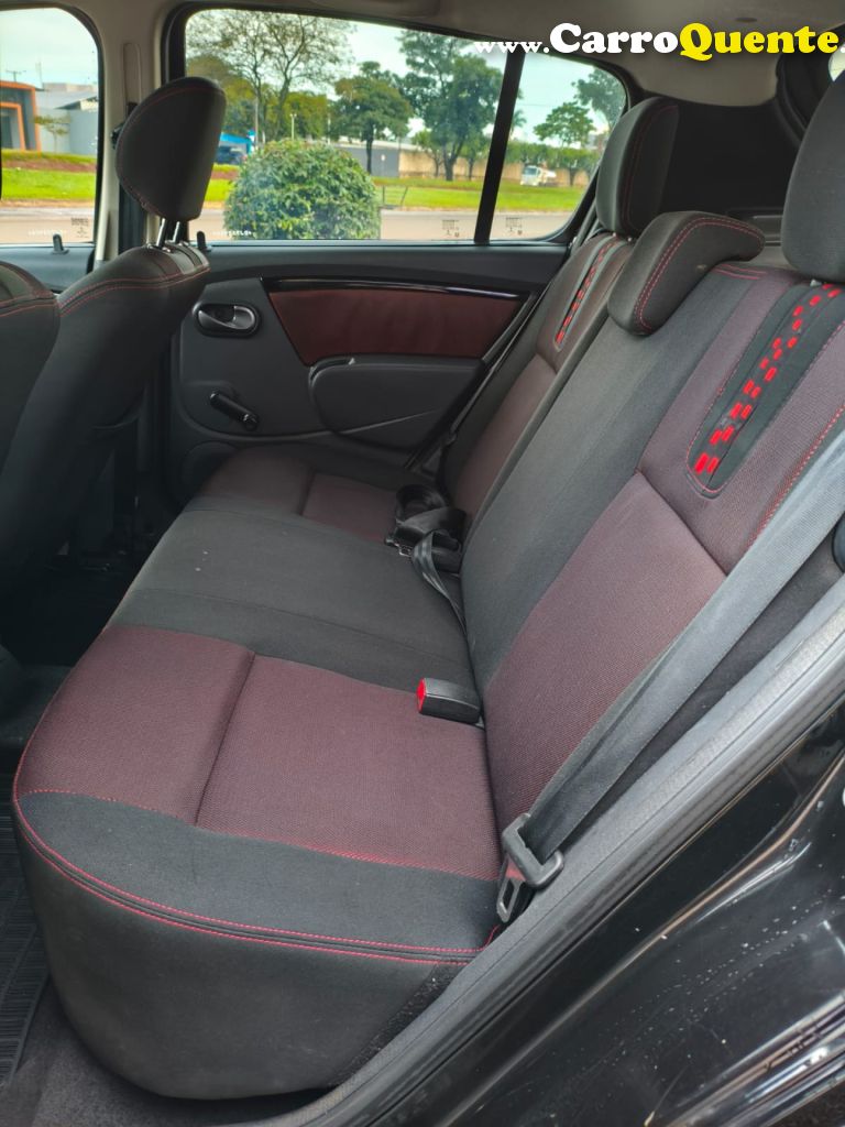 RENAULT   SANDERO STEPWAY HI-FLEX 1.6 16V 5P   PRETO 2013 1.6 FLEX - Loja
