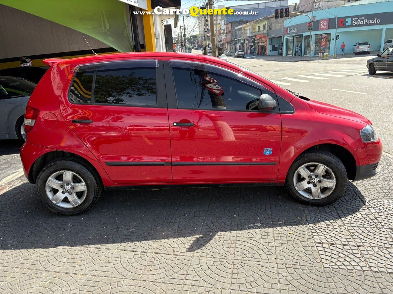 VOLKSWAGEN FOX 1.0 MI ROUTE 8V 2009 - Loja