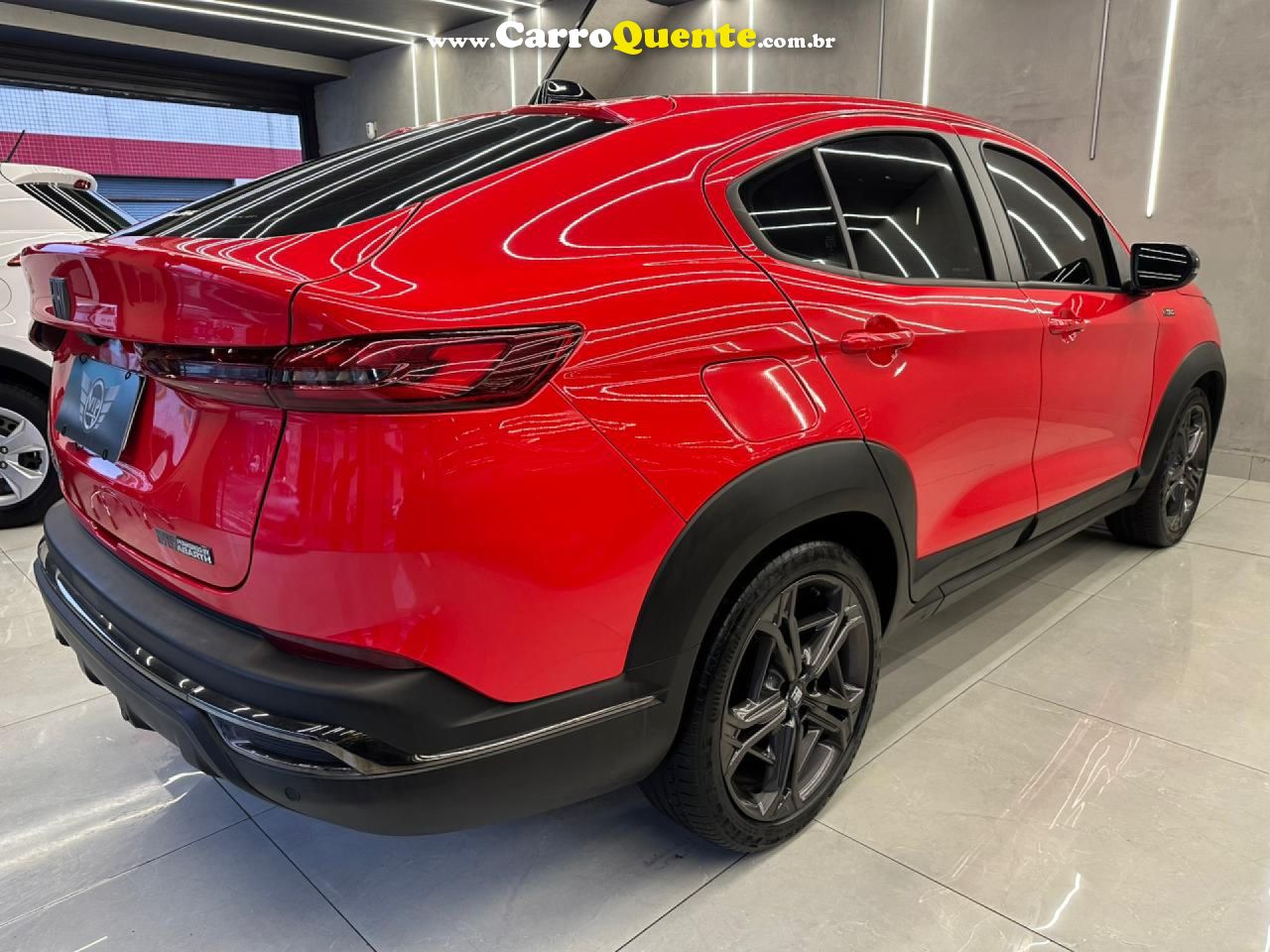 FIAT   FASTBACK LIMITED ED.1.3 270 T.FLEX AUT.   VERMELHO 2023 1.0 FLEX - Loja