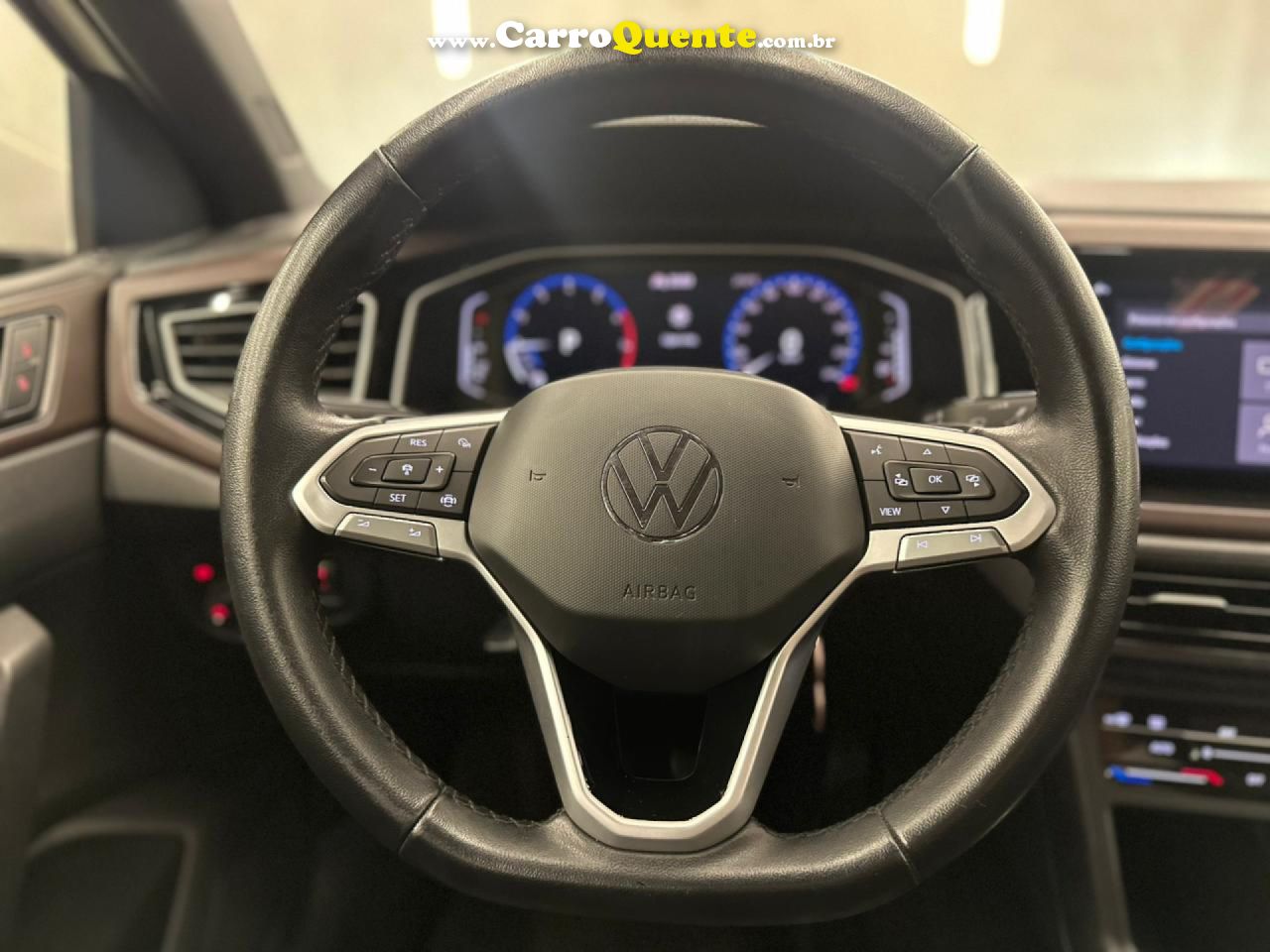 VOLKSWAGEN   VIRTUS HIGHLINE 200 TSI 1.0 FLEX 12V AUT   BRANCO 2024 1.0 FLEX - Loja