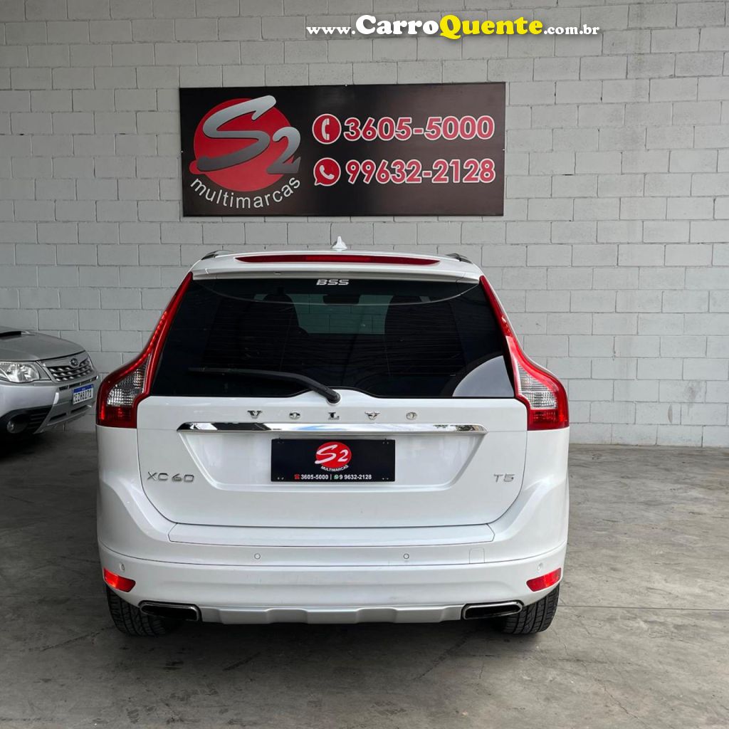 VOLVO   VOLVO XC60 2.0 T5 DYNAMIC   BRANCO 2015 2.0 GASOLINA - Loja