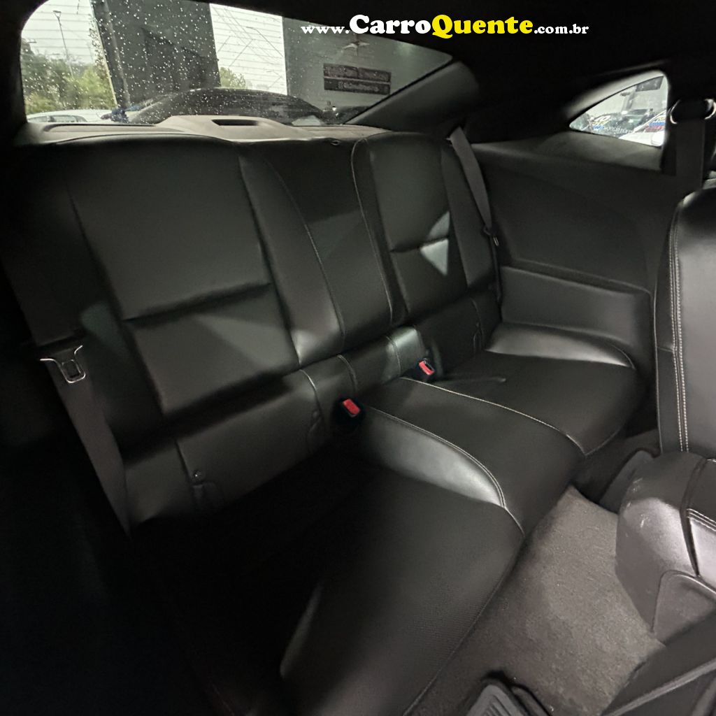 CHEVROLET   CAMARO SS 6.2 V8 16V   PRATA 2011 6.2 GASOLINA - Loja
