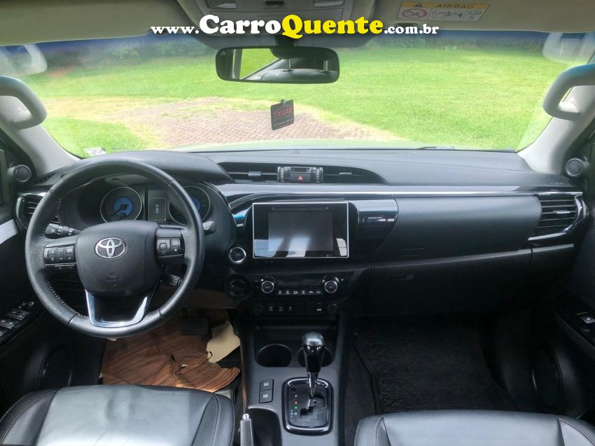 Toyota HILUX 2.8 SR CHALLENGE 4X4 CD 16V DIESEL 4P AUTOMÁTICO - Loja