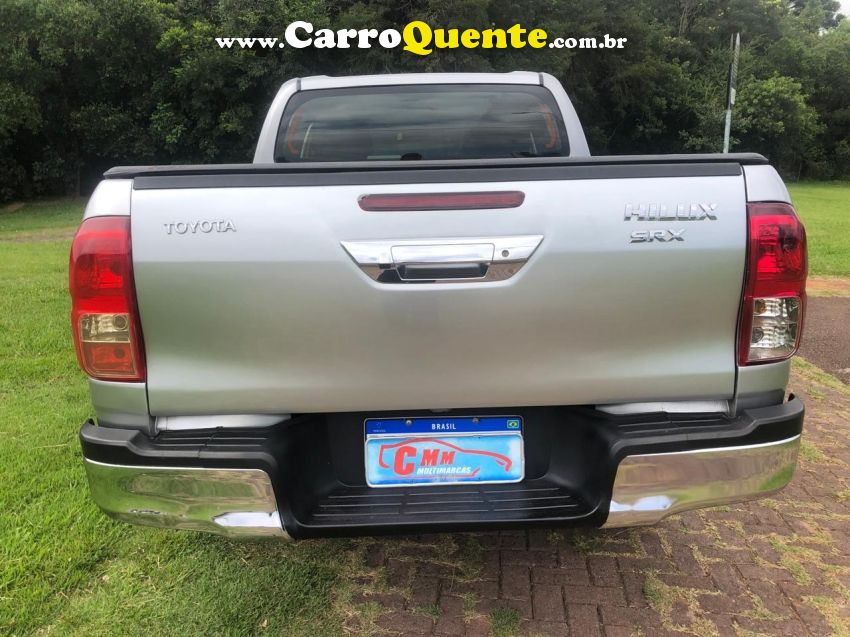 Toyota HILUX 2.8 SR CHALLENGE 4X4 CD 16V DIESEL 4P AUTOMÁTICO - Loja