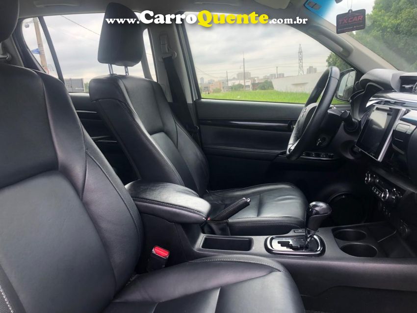 Toyota HILUX 2.8 SR CHALLENGE 4X4 CD 16V DIESEL 4P AUTOMÁTICO - Loja