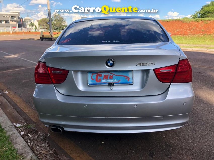 BMW 320i 2.0 16V GASOLINA 4P AUTOMÁTICO - Loja
