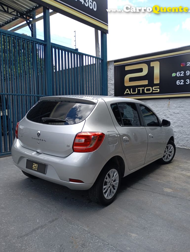 RENAULT   SANDERO EXPRES EASYR HI-FLEX 1.6 8V   PRATA 2017 1.6 GASOLINA - Loja
