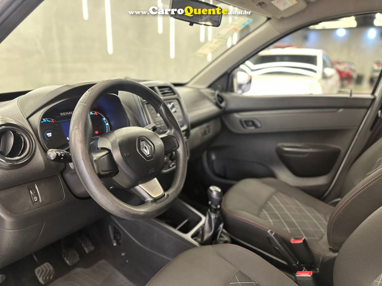 RENAULT   KWID ZEN 1.0 FLEX 12V 5P MEC.   BRANCO 2023 1.0 FLEX - Loja