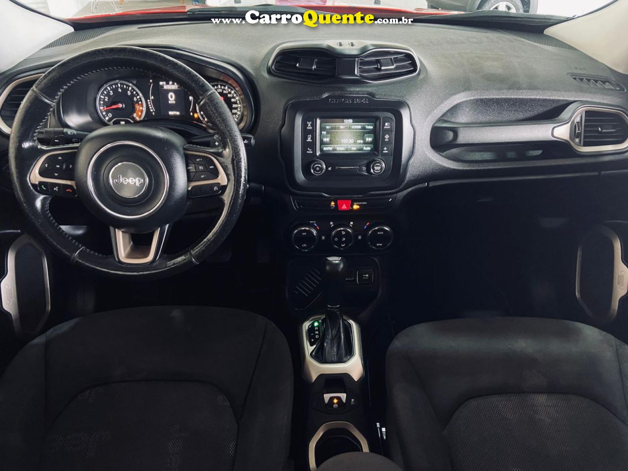 JEEP   RENEGADE LONGITUDE 1.8 4X2 FLEX 16V AUT.   BRANCO 2016 1.8 FLEX - Loja