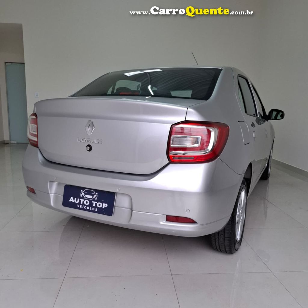RENAULT   LOGAN ZEN FLEX 1.0 12V 4P MEC.   PRATA 2024 1.0 FLEX - Loja