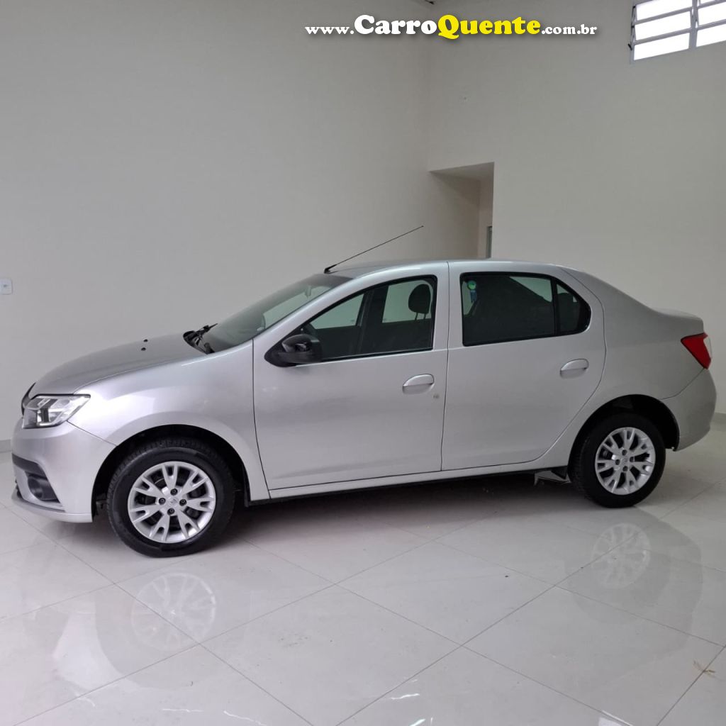 RENAULT   LOGAN ZEN FLEX 1.0 12V 4P MEC.   PRATA 2024 1.0 FLEX - Loja