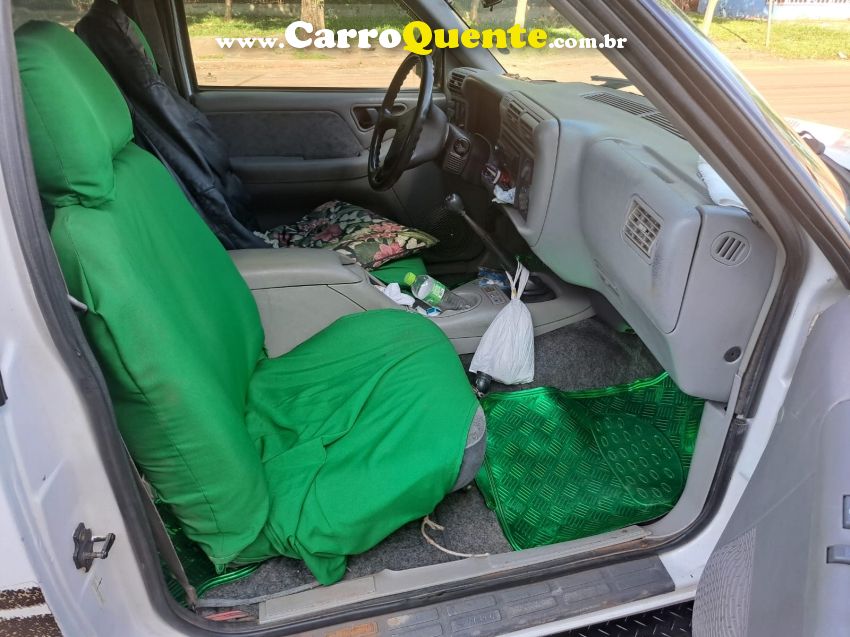 Chevrolet S10 2.2 EFI DLX 4X2 CD 8V GASOLINA 4P MANUAL - Loja