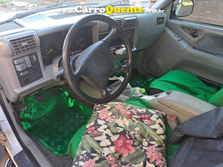 Chevrolet S10 2.2 EFI DLX 4X2 CD 8V GASOLINA 4P MANUAL - Loja