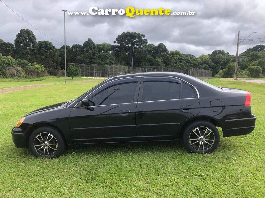 Honda CIVIC 1.7 LX 16V GASOLINA 4P MANUAL - Loja