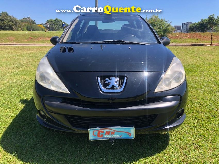 Peugeot 207 1.4 XR SPORT 8V FLEX 4P MANUAL - Loja