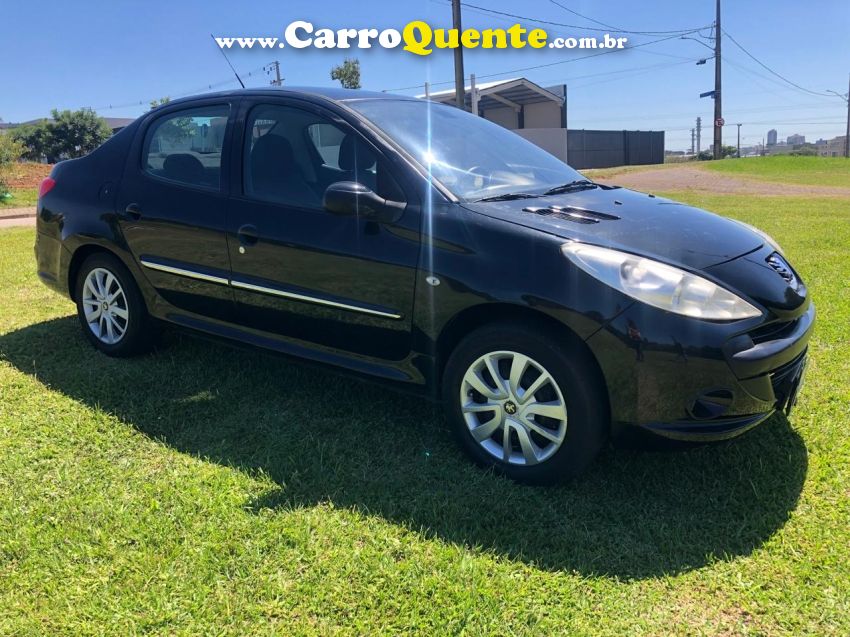 Peugeot 207 1.4 XR SPORT 8V FLEX 4P MANUAL - Loja
