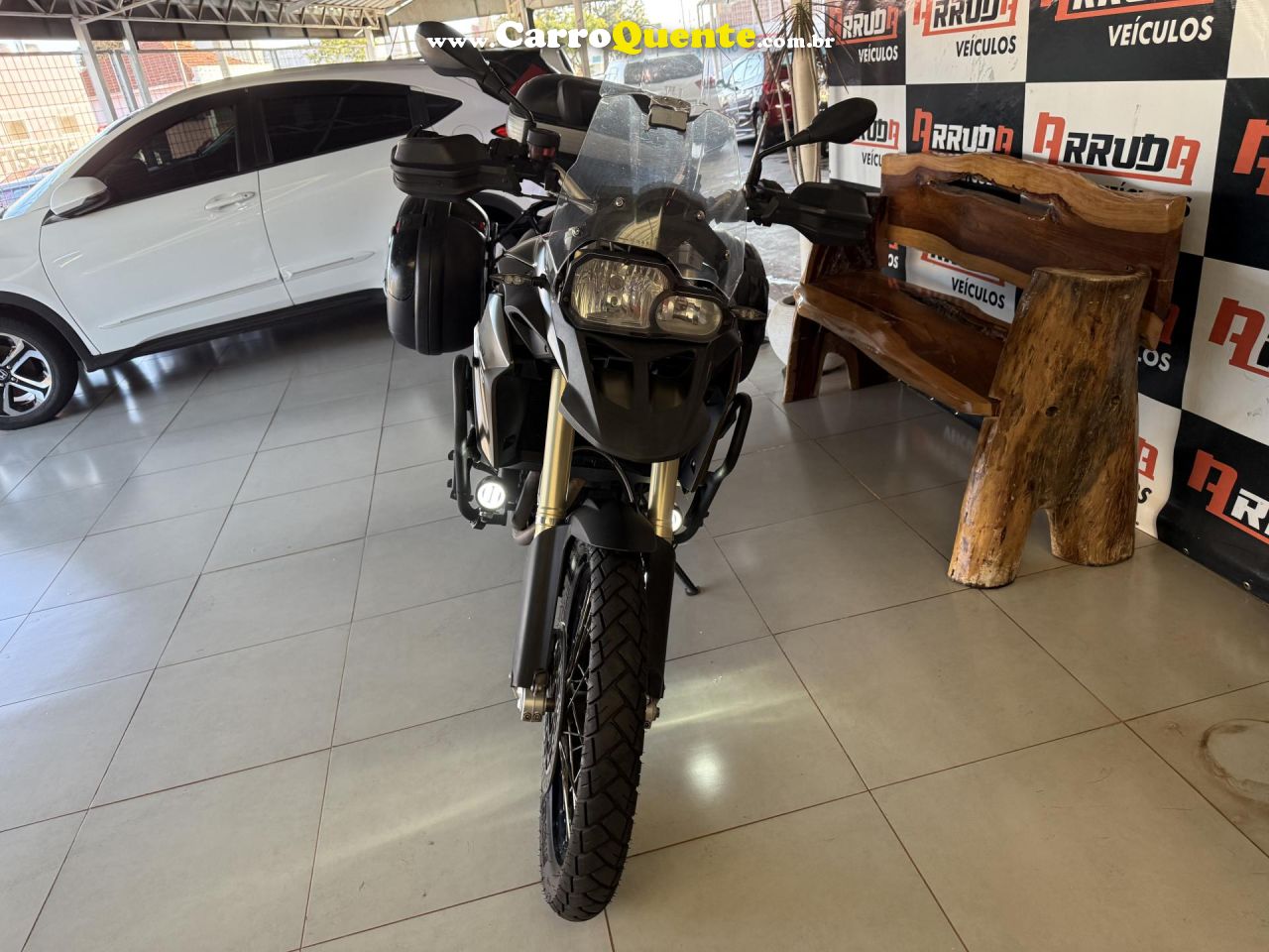 BMW   F800 GS   MARROM 2013 800CC GASOLINA - Loja