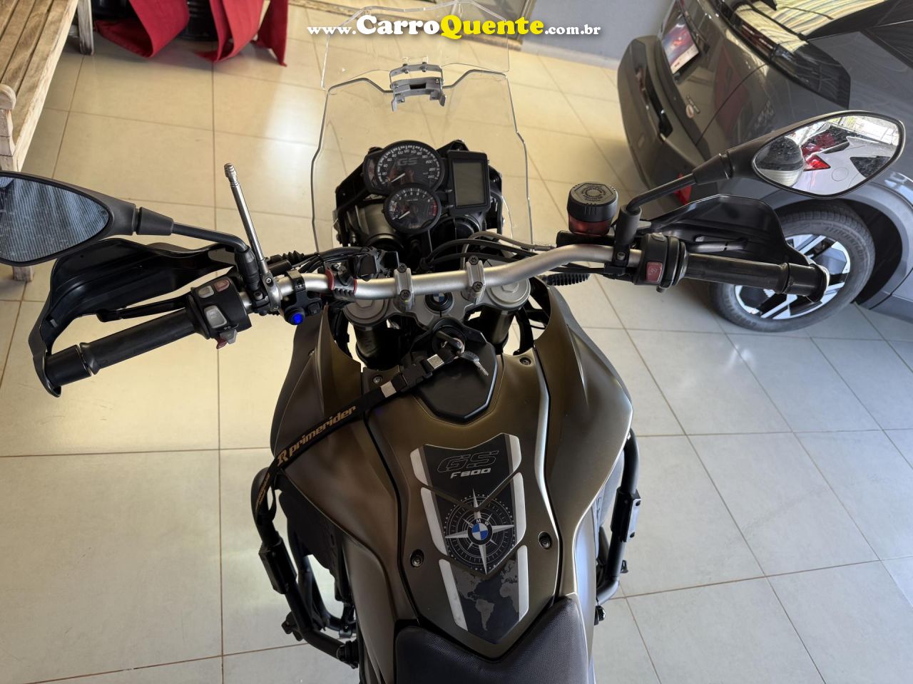 BMW   F800 GS   MARROM 2013 800CC GASOLINA - Loja