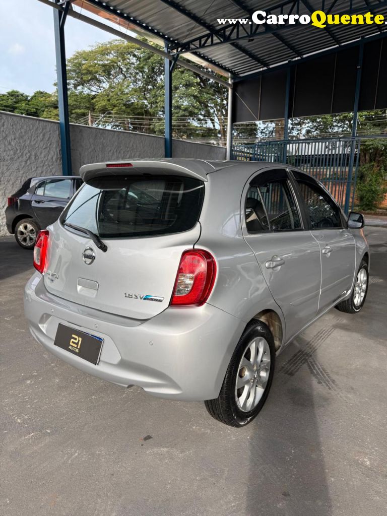 NISSAN   MARCH SV 1.6 16V FLEXSTART 5P AUT.   PRATA 2017 1.6 GASOLINA - Loja