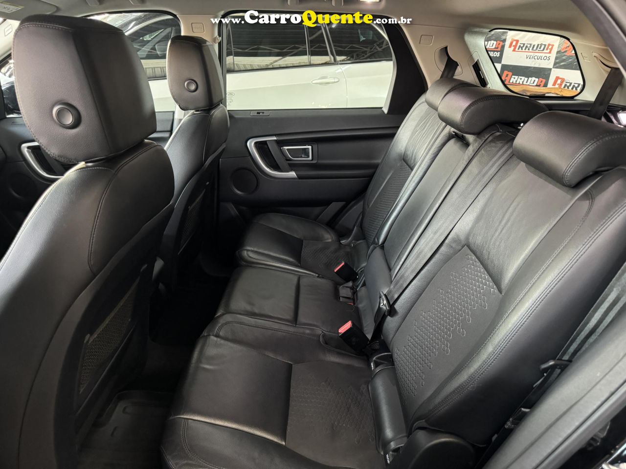 LAND ROVER   DISCOVERY SPORT SI4 SE 2.0 4X4   PRETO 2016 2.0 GASOLINA - Loja