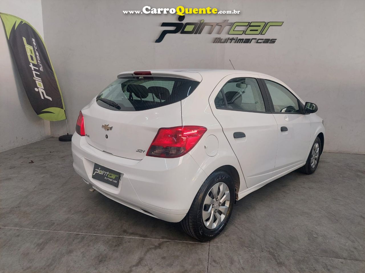 CHEVROLET   ONIX HATCH JOY 1.0 8V FLEX 5P MEC.   BRANCO 2019 1.0 FLEX - Loja