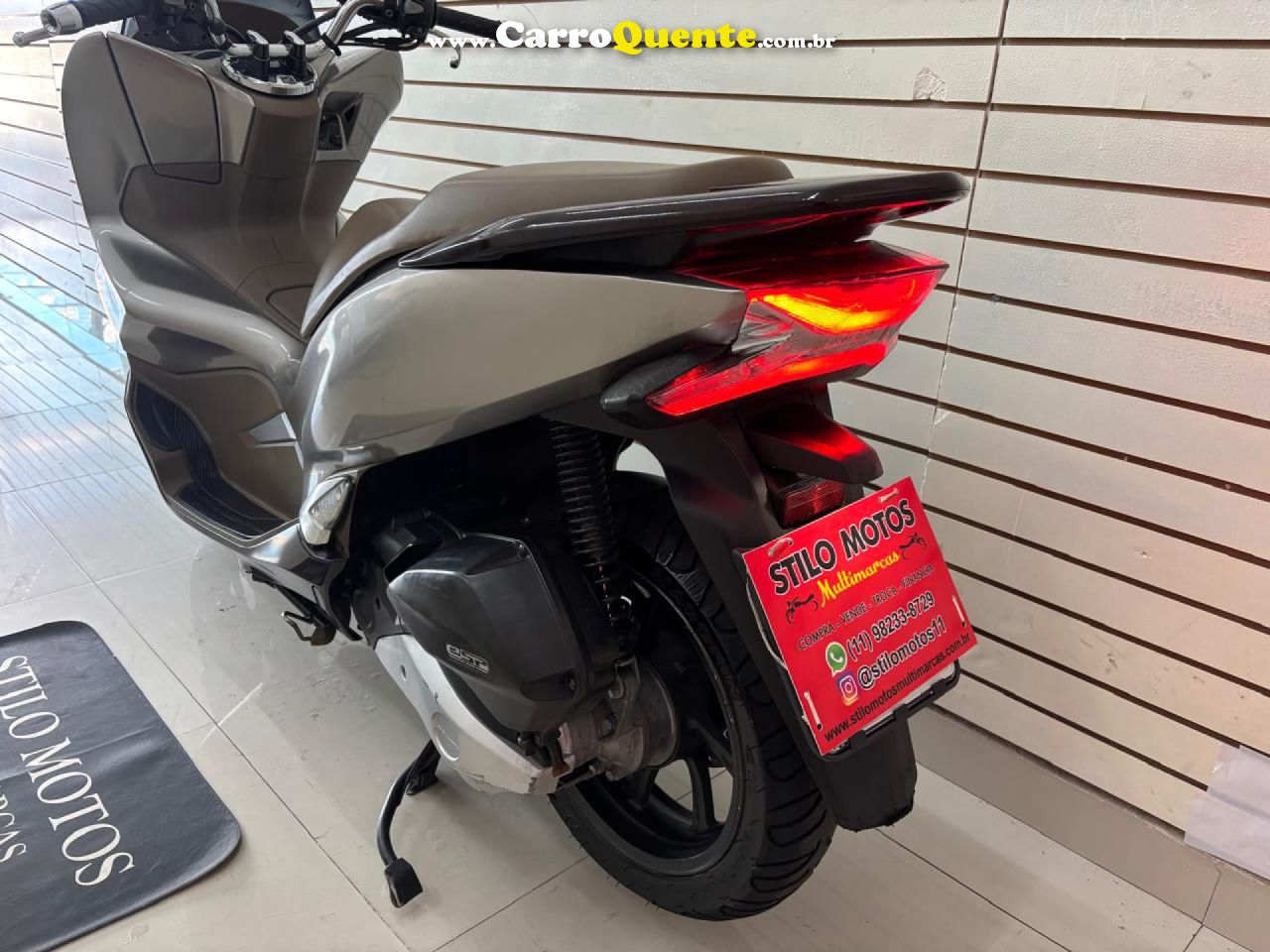 HONDA   PCX 150DLX   PRATA 2022 149 GASOLINA - Loja