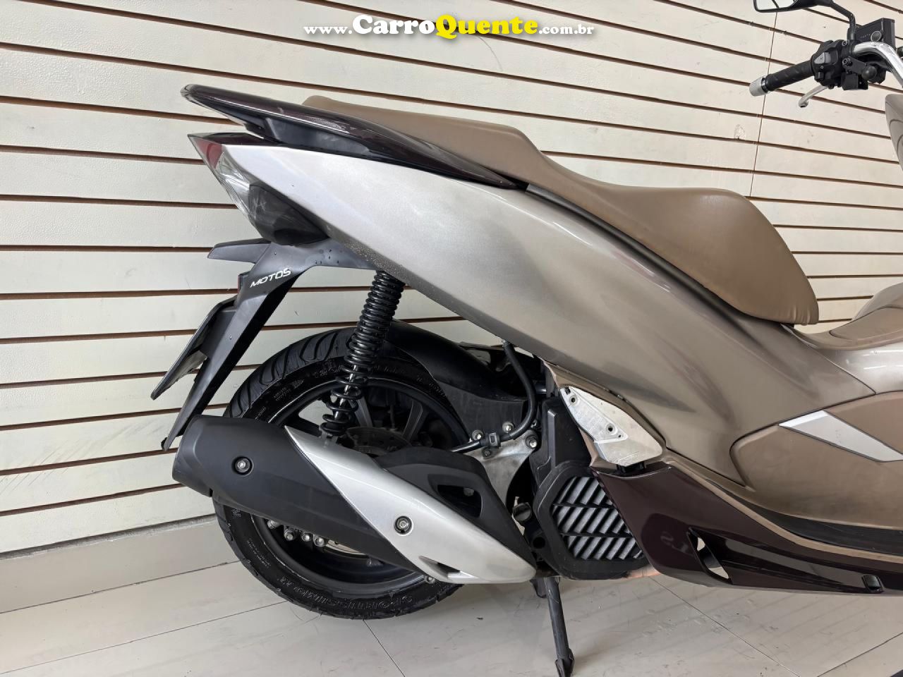 HONDA   PCX 150DLX   PRATA 2022 149 GASOLINA - Loja
