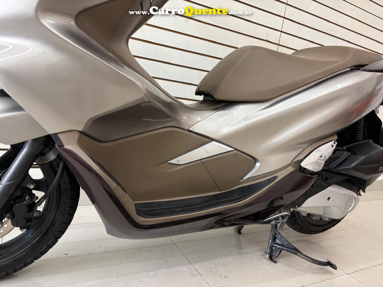 HONDA   PCX 150DLX   PRATA 2022 149 GASOLINA - Loja