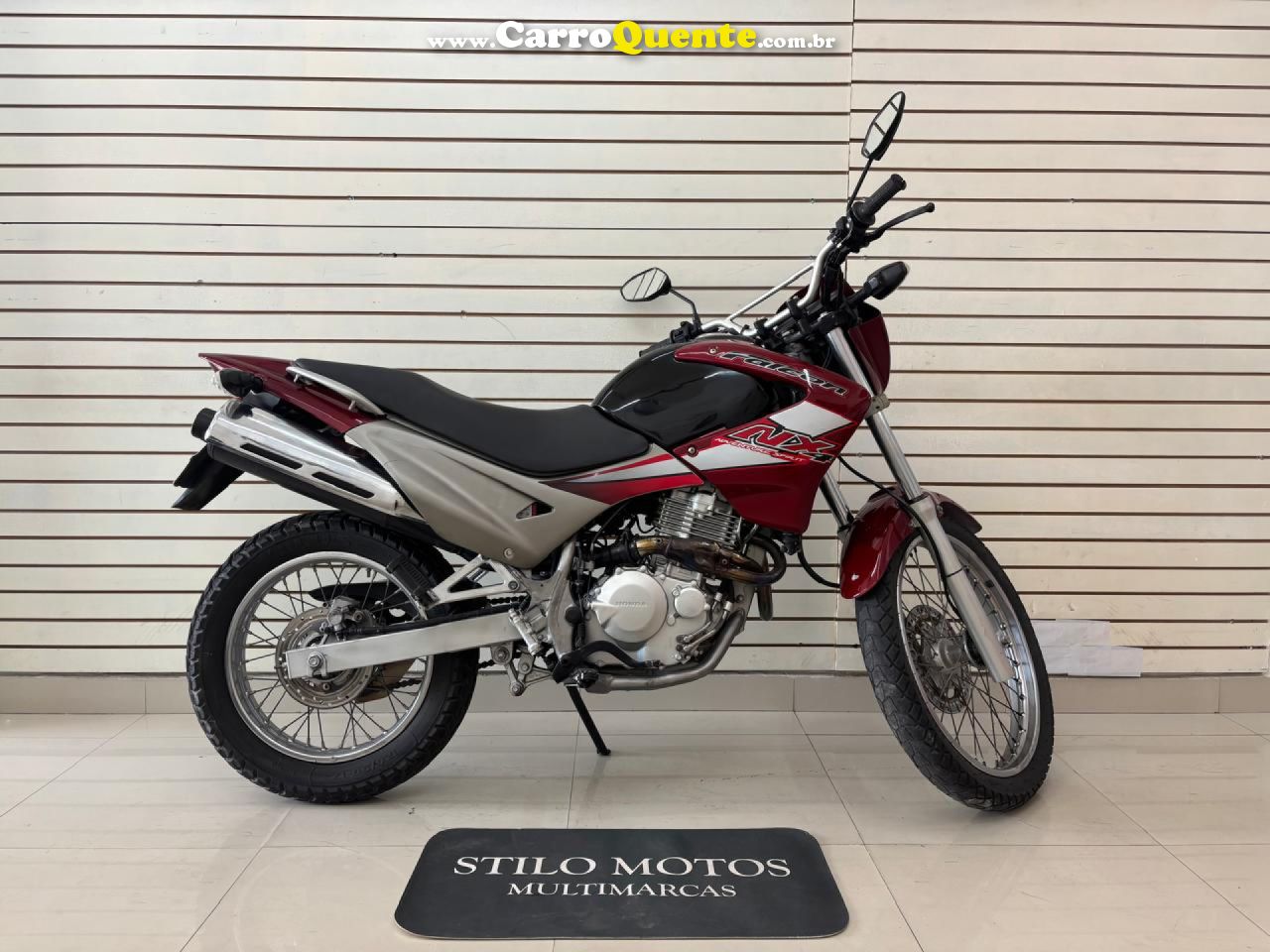 HONDA   NX-4 FALCON 400   VERMELHO 2005 397 GASOLINA - Loja