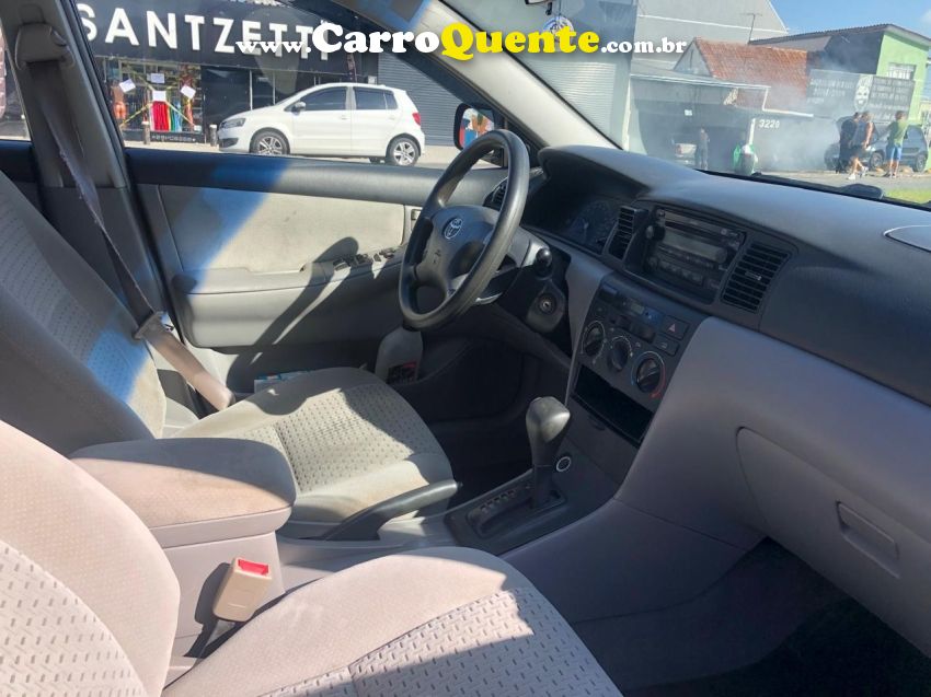 Toyota FIELDER 1.8 XEI 16V FLEX 4P AUTOMÁTICO - Loja