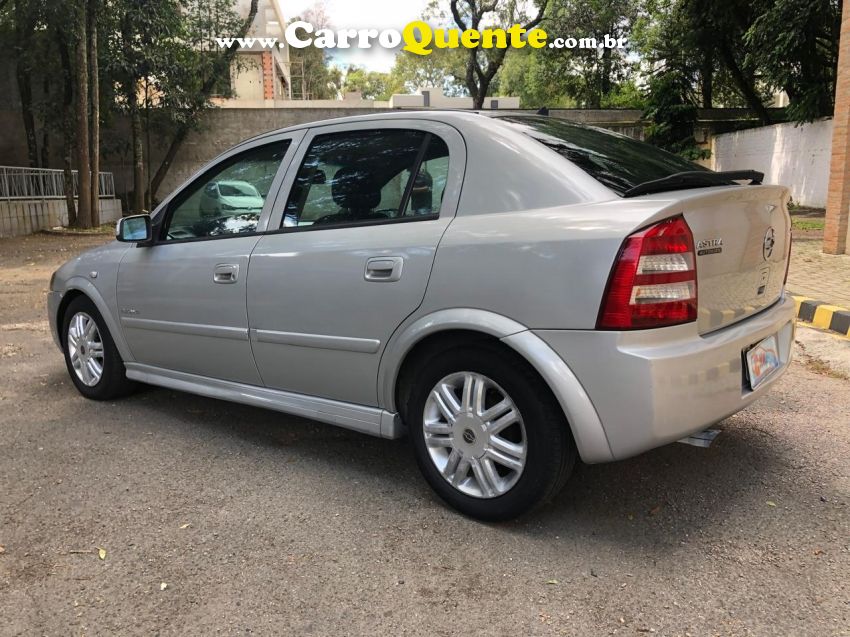 Chevrolet ASTRA 2.0 MPFI ELEGANCE 8V FLEX 4P AUTOMÁTICO - Loja